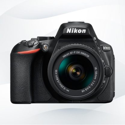 Nikon Reflex D5600 Kit Lente 18-55, 70-300 Mas Mochila (Usado)